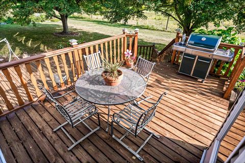 Tiny photo for 1902 Quail Run Cc Court, Normal, IL 61761 (MLS # 12468891)