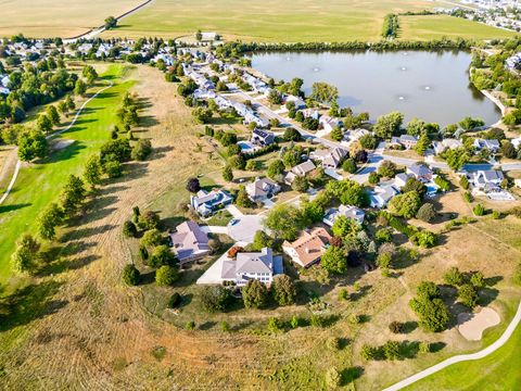 Tiny photo for 1902 Quail Run Cc Court, Normal, IL 61761 (MLS # 12468891)