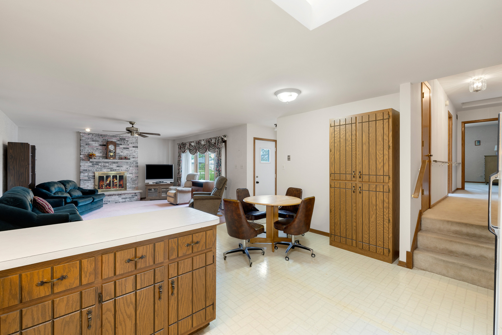 8442 Rob Roy Drive