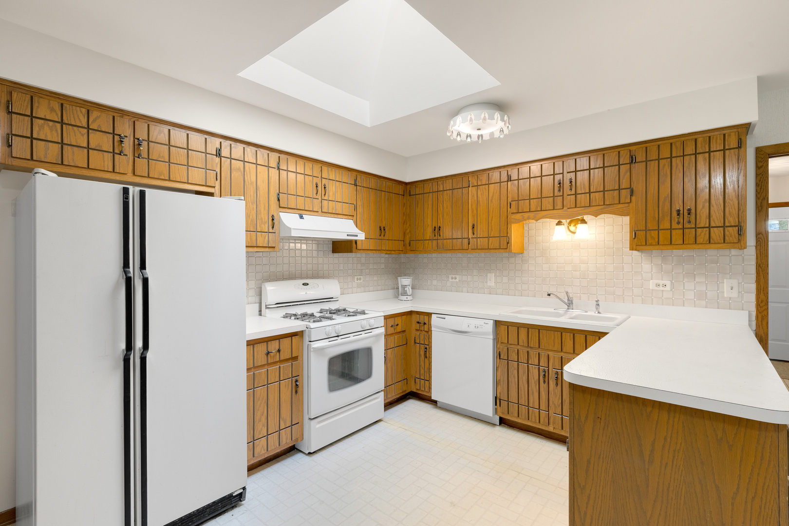 8442 Rob Roy Drive