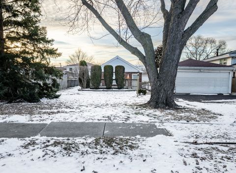 9170 Crescent Court Oak Lawn IL 60453