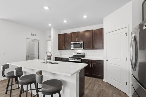 Tiny photo for 6413 Aspen Lane, Wonder Lake, IL 60097 (MLS # 12617505)