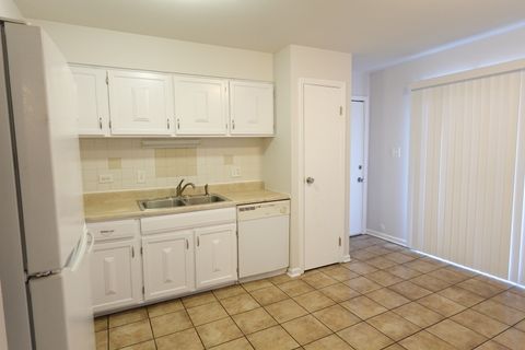 Tiny photo for 1424 CAROL Court #3A, Palatine, IL 60074 (MLS # 12545833)