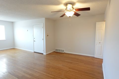 Tiny photo for 1424 CAROL Court #3A, Palatine, IL 60074 (MLS # 12545833)