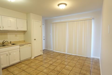 Tiny photo for 1424 CAROL Court #3A, Palatine, IL 60074 (MLS # 12545833)