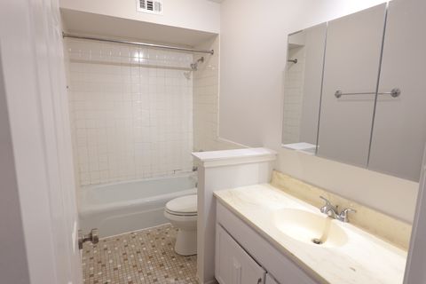 Tiny photo for 1424 CAROL Court #3A, Palatine, IL 60074 (MLS # 12545833)