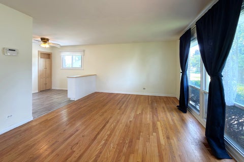 Tiny photo for 604 E Cedar Lane, Mount Prospect, IL 60056 (MLS # 12680098)