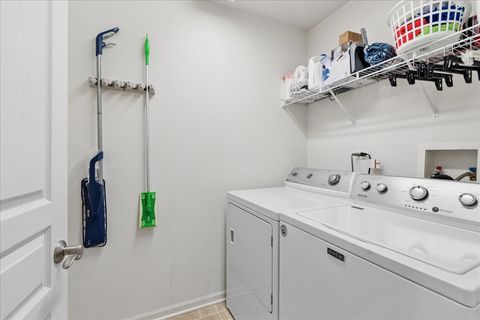 Tiny photo for 2459 Anna Way, Elgin, IL 60124 (MLS # 12618874)