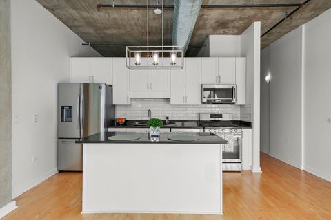 Tiny photo for 50 E 16th Street #411, Chicago, IL 60616 (MLS # 12507650)