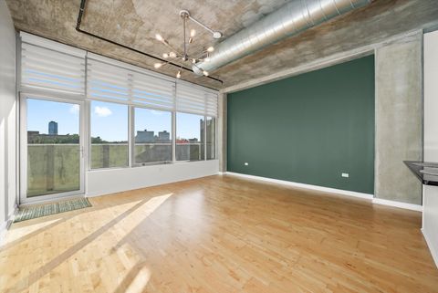 Tiny photo for 50 E 16th Street #411, Chicago, IL 60616 (MLS # 12507650)