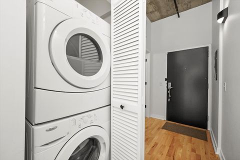 Tiny photo for 50 E 16th Street #411, Chicago, IL 60616 (MLS # 12507650)