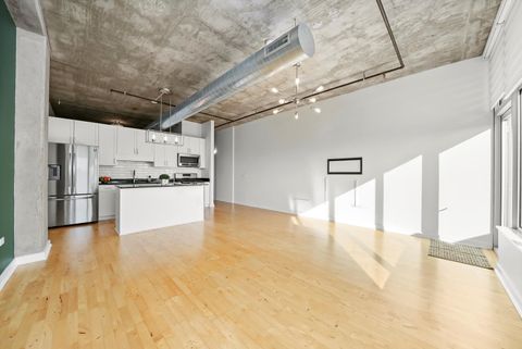 Tiny photo for 50 E 16th Street #411, Chicago, IL 60616 (MLS # 12507650)