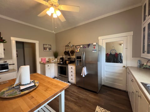 Tiny photo for 520 S Market Street, Marion, IL 62959 (MLS # 12722937)
