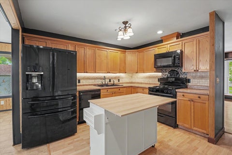 Tiny photo for 904 Fairoaks Drive, Champaign, IL 61821 (MLS # 12669420)