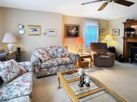 Tiny photo for 830 Chartres Street, Lasalle, IL 61301 (MLS # 12514547)