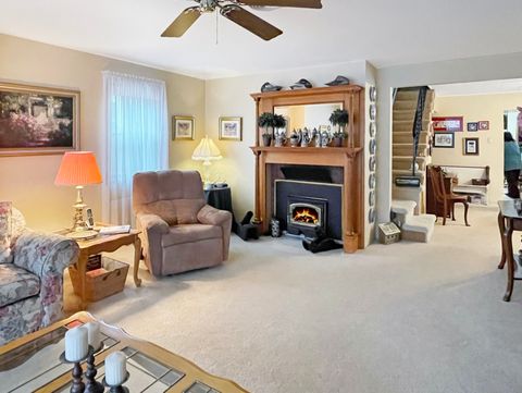 Tiny photo for 830 Chartres Street, Lasalle, IL 61301 (MLS # 12514547)