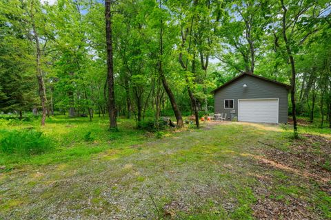 Tiny photo for 38W250 Burr Road Lane, St. Charles, IL 60175 (MLS # 12377550)