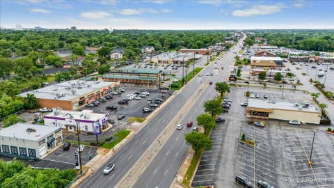 Tiny photo for 1500 S Ardmore Avenue #308, Villa Park, IL 60181 (MLS # 12719076)