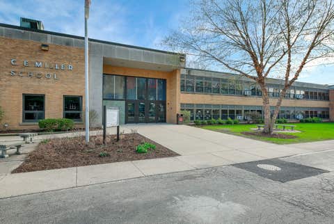 Tiny photo for 475 N Cass Avenue #202, Westmont, IL 60559 (MLS # 12649282)