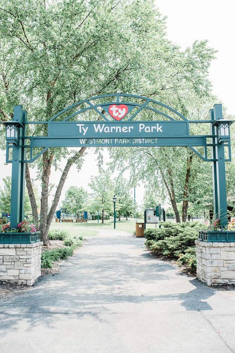 Tiny photo for 475 N Cass Avenue #202, Westmont, IL 60559 (MLS # 12649282)