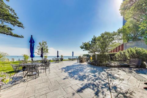 Tiny photo for 1630 Sheridan Road N #2J, Wilmette, IL 60091 (MLS # 12453995)