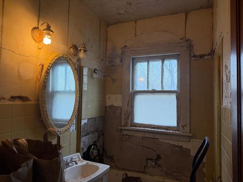 Tiny photo for 10802 W York House Road, Beach Park, IL 60087 (MLS # 12618274)