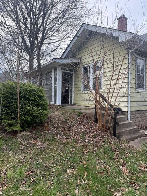 Tiny photo for 10802 W York House Road, Beach Park, IL 60087 (MLS # 12618274)