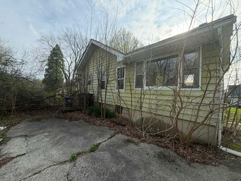 Tiny photo for 10802 W York House Road, Beach Park, IL 60087 (MLS # 12618274)