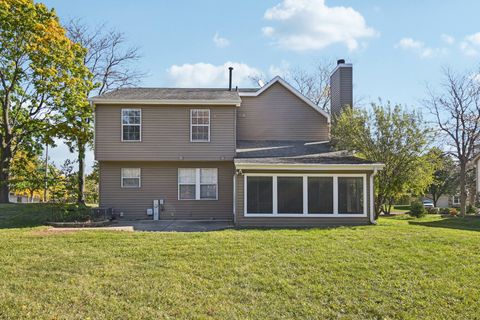 Tiny photo for 1724 Becker Court, Crystal Lake, IL 60014 (MLS # 12500871)