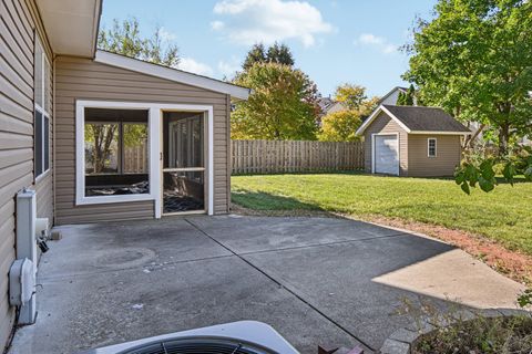 Tiny photo for 1724 Becker Court, Crystal Lake, IL 60014 (MLS # 12500871)