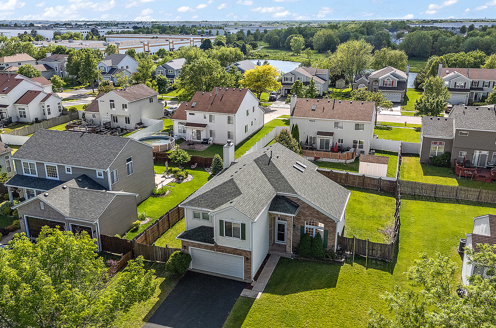 437 Foxborough Trail