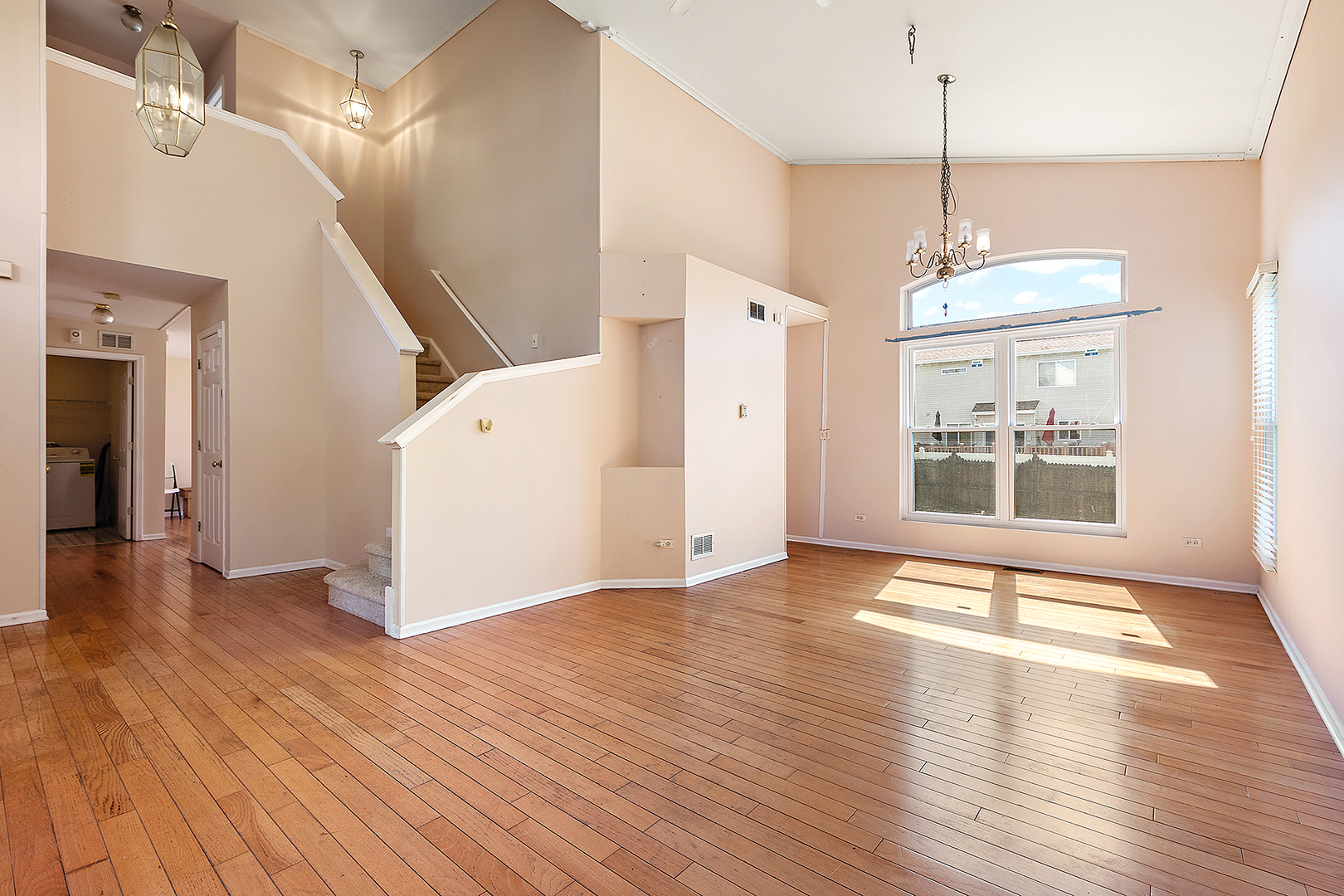 437 Foxborough Trail