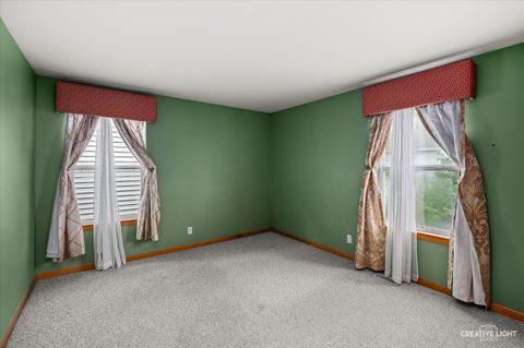 Tiny photo for 1750 Hickory Park Lane, Aurora, IL 60504 (MLS # 12496831)