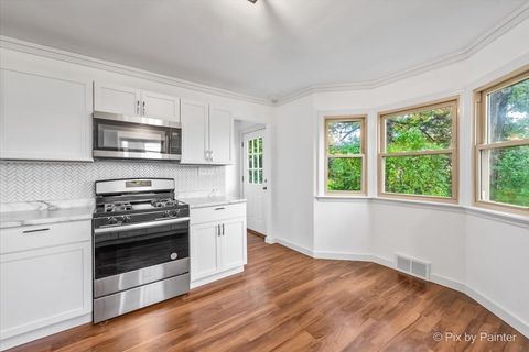 Tiny photo for 3019 W Lincoln Road, McHenry, IL 60051 (MLS # 12530318)