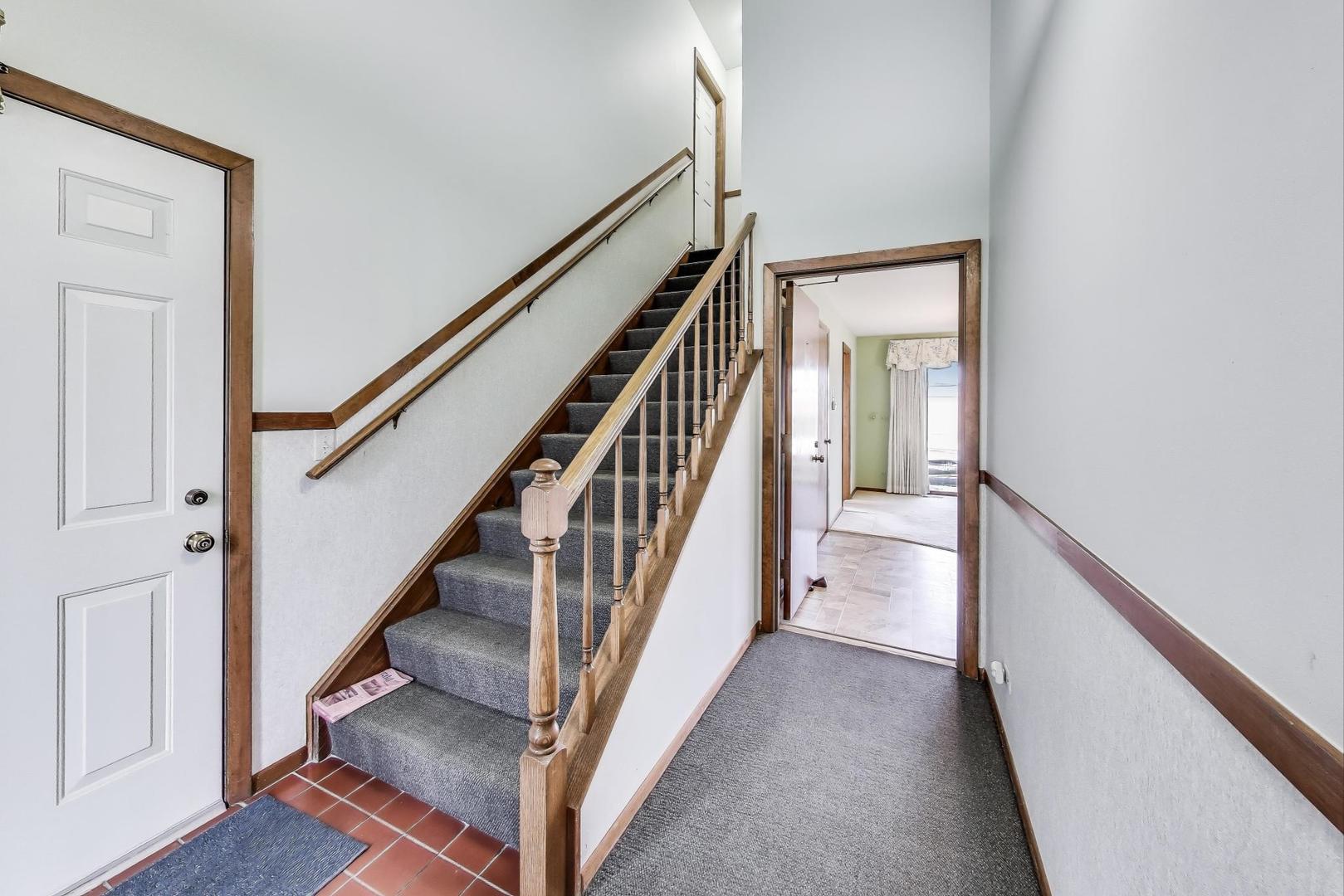 1664 N Douglas Court