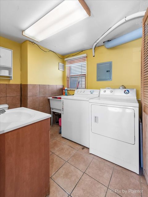 Tiny photo for 3318 Tulip Drive, Hazel Crest, IL 60429 (MLS # 12526568)