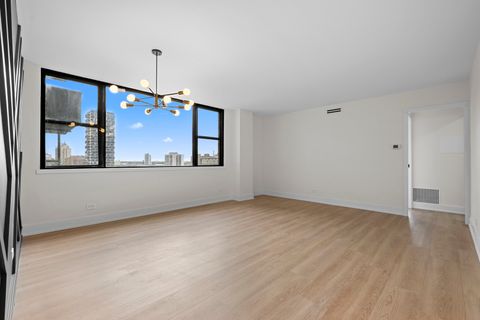 Tiny photo for 6301 N Sheridan Road #11A, Chicago, IL 60660 (MLS # 12552733)