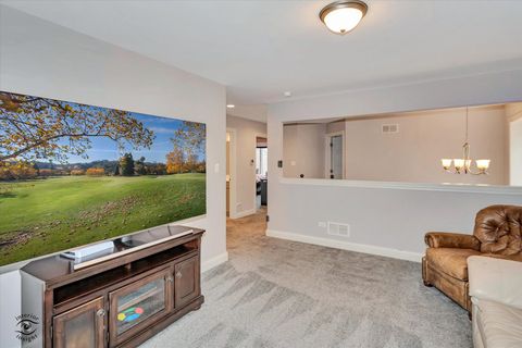 Tiny photo for 1973 Edgeview Drive, New Lenox, IL 60451 (MLS # 12563841)