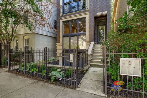 909 N Honore Street 1 Chicago IL 60622