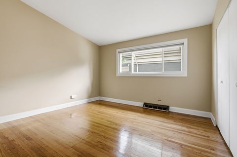 Tiny photo for 295 S Poplar Avenue, Elmhurst, IL 60126 (MLS # 12734422)