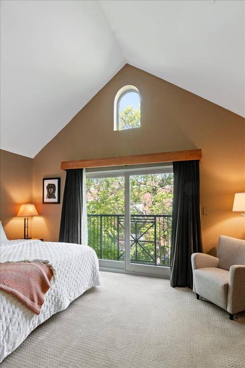 Tiny photo for 4530 S Woodlawn Avenue #305, Chicago, IL 60653 (MLS # 12719933)