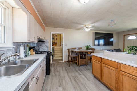 Tiny photo for 1115 Hillwood Circle, Round Lake Beach, IL 60073 (MLS # 12558718)