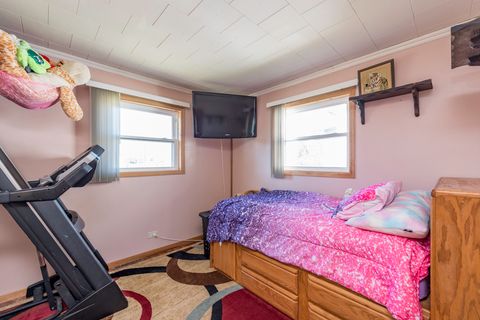 Tiny photo for 1115 Hillwood Circle, Round Lake Beach, IL 60073 (MLS # 12558718)