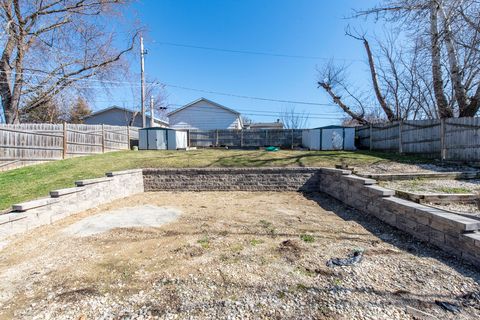 Tiny photo for 1115 Hillwood Circle, Round Lake Beach, IL 60073 (MLS # 12558718)