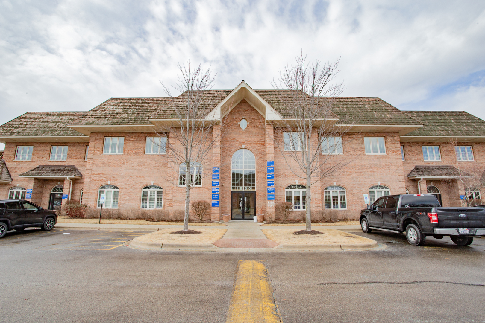 1880 W Winchester Road 204