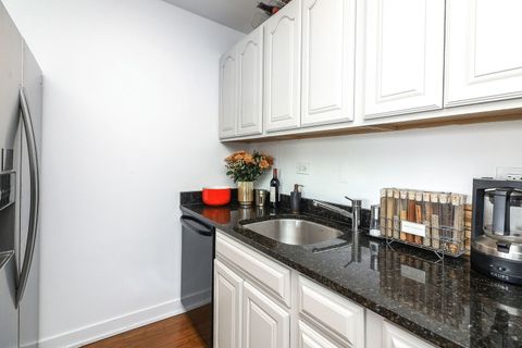 Tiny photo for 330 W DIVERSEY Avenue #1908, Chicago, IL 60657 (MLS # 12462645)