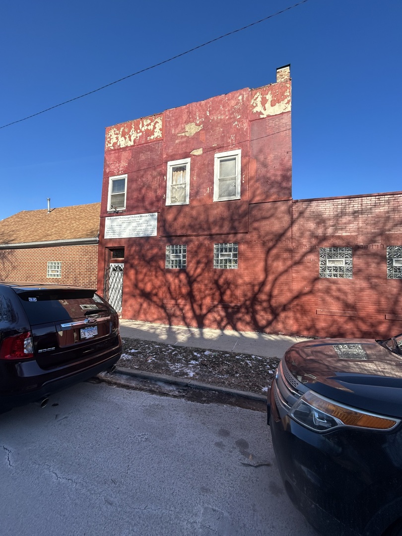 1001 N Springfield Avenue