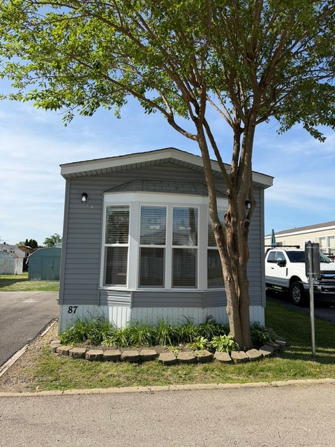 MLS: 12668157