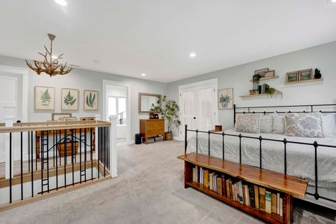 Tiny photo for 6415 Sinclair Avenue, Berwyn, IL 60402 (MLS # 12626692)