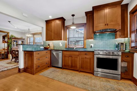 Tiny photo for 6415 Sinclair Avenue, Berwyn, IL 60402 (MLS # 12626692)